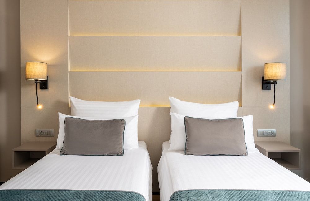 Leonardo Hotel Bucharest City Center Comfort Room, 2 Twin Beds 2