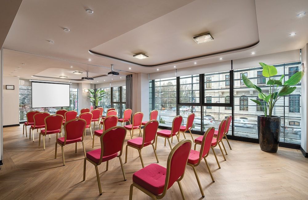 undefined Leonardo Hotel Bucharest City Center 8
