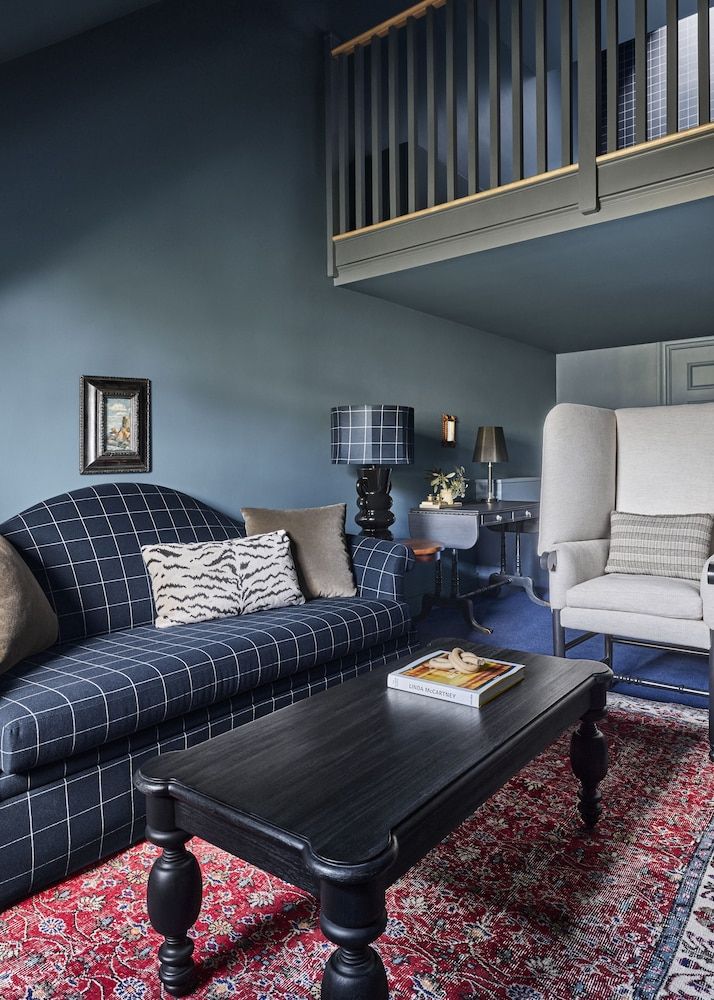 Loft (Mansion Suite)