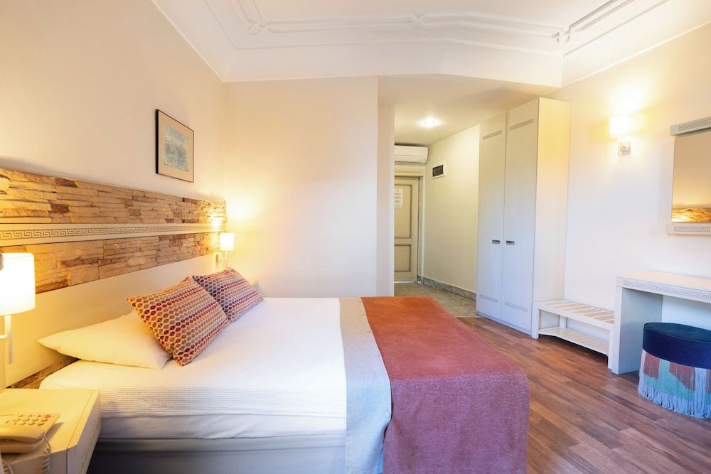 undefined Aspen Hotel - Special Class 3