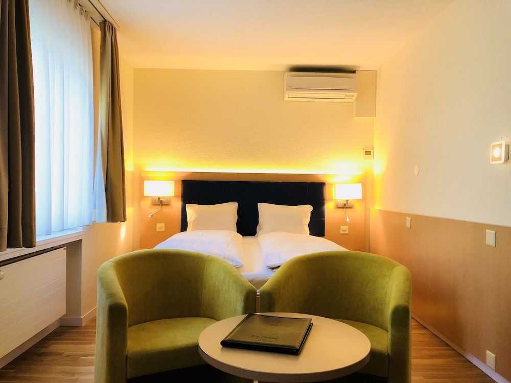 Hotel Felmis Standard Double Room