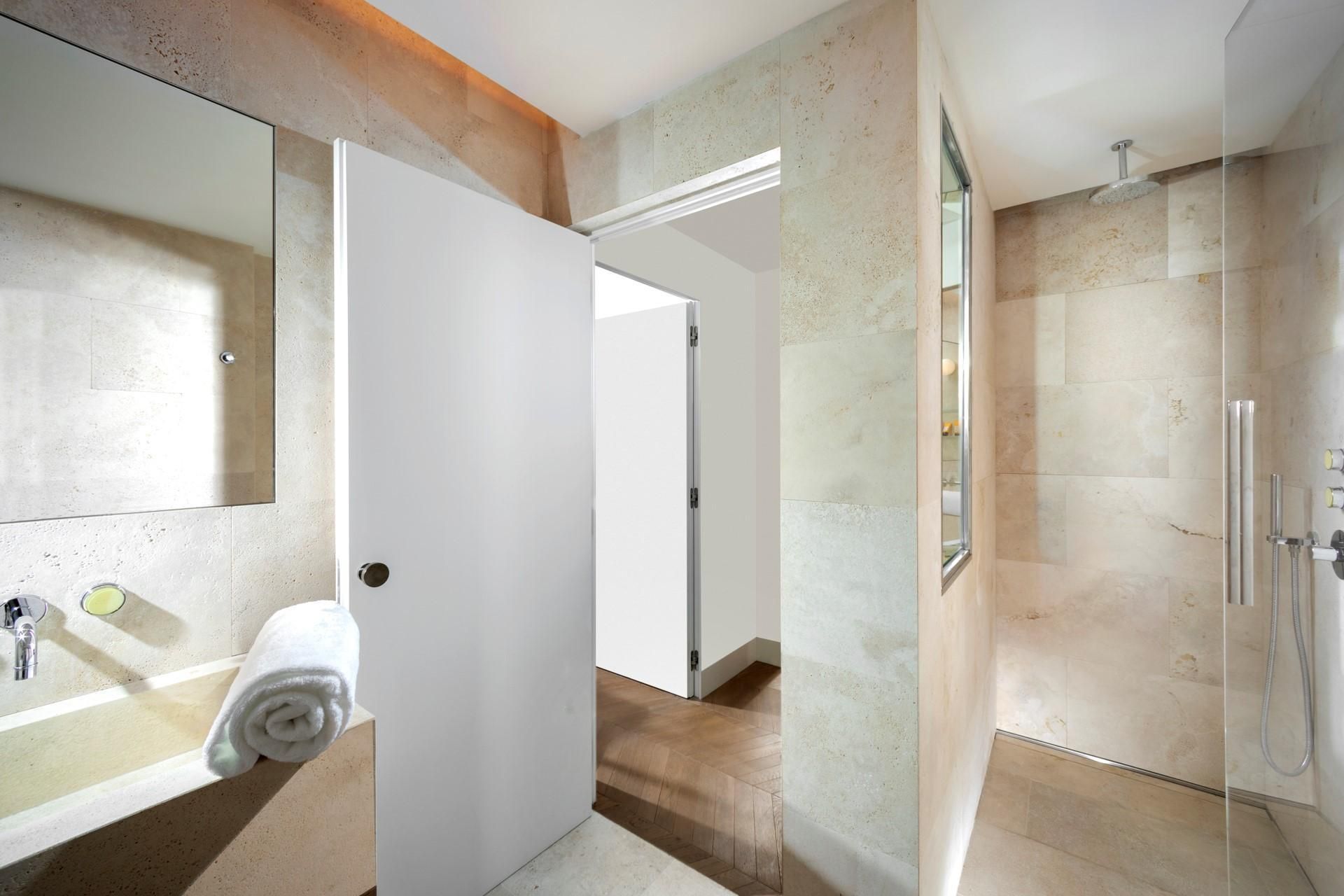 Suite View