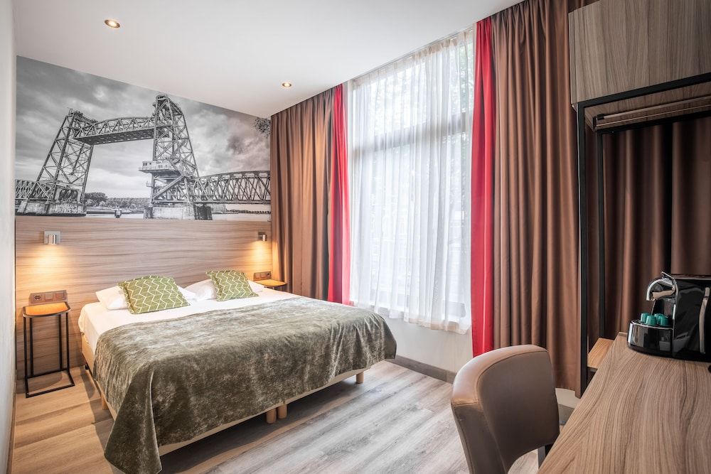 Boutique Hotel Milano Rotterdam-Center Economy Double Room 9