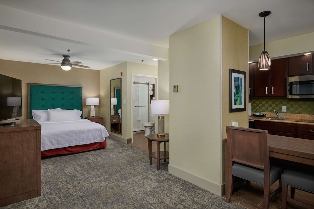 Studio Suite, 1 King Bed