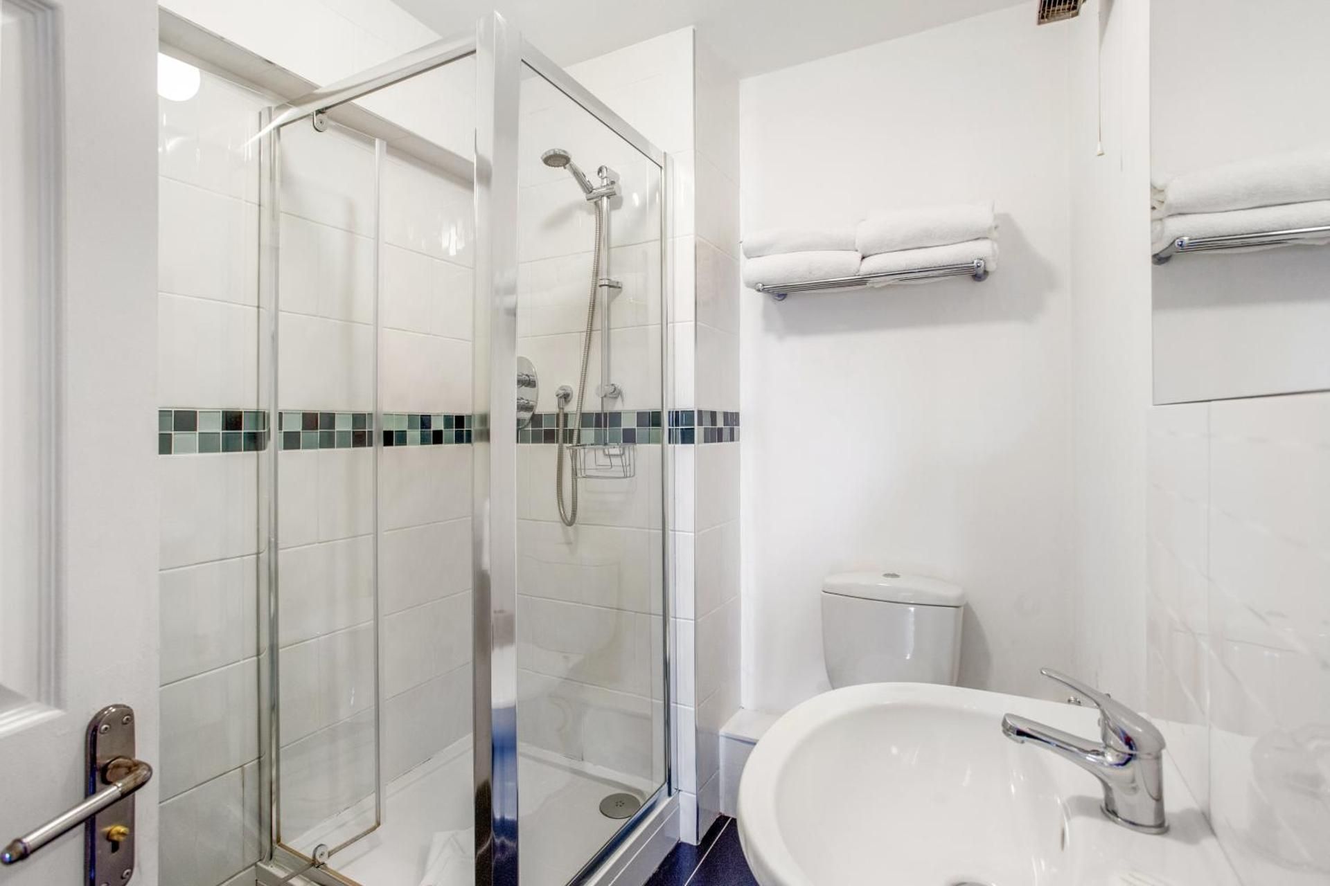 Standard apartment 1 bedroom quadruple