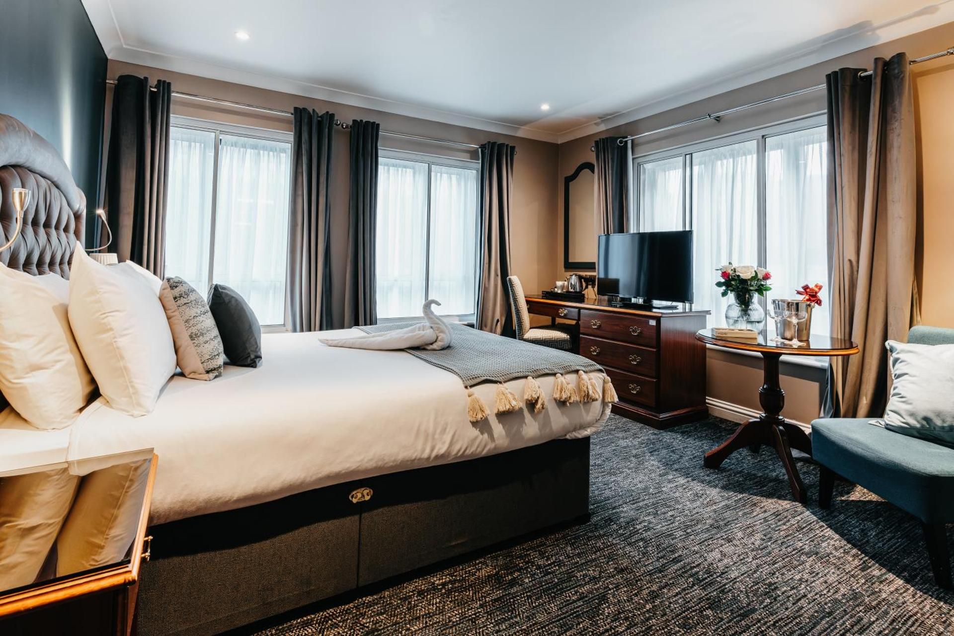 undefined Drury Court Hotel 9