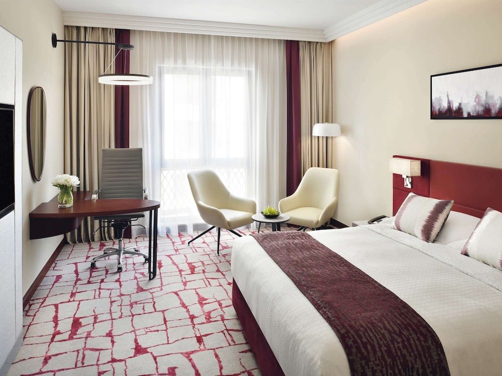 Deluxe Suite, 1 King Bed