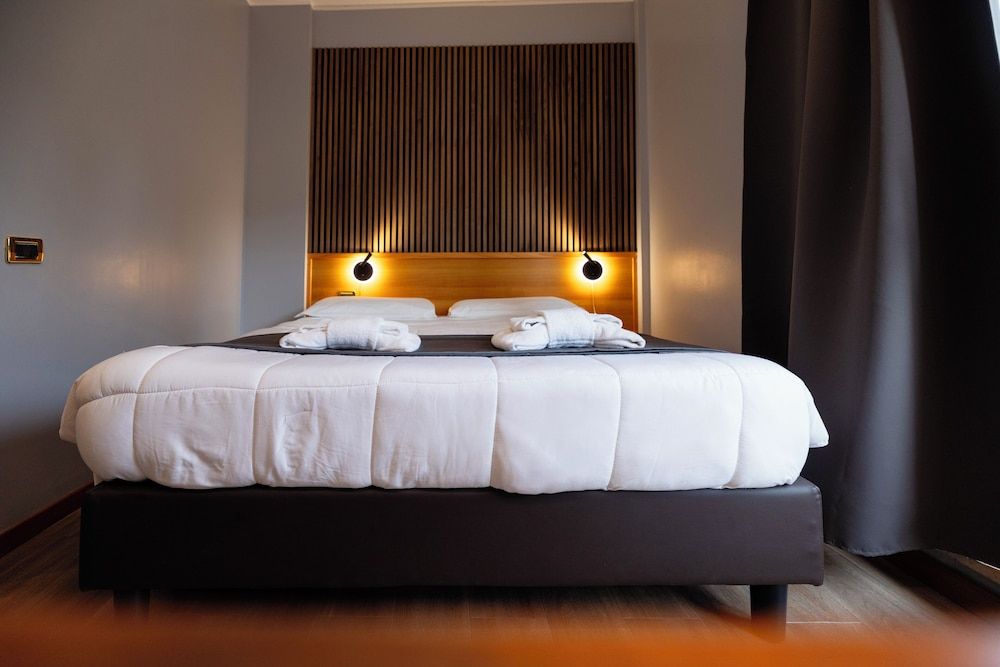 Scheppers Hotel Standard Double Room 3