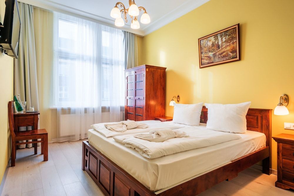 Hotel Bellevue am Kurfürstendamm Double Room 5