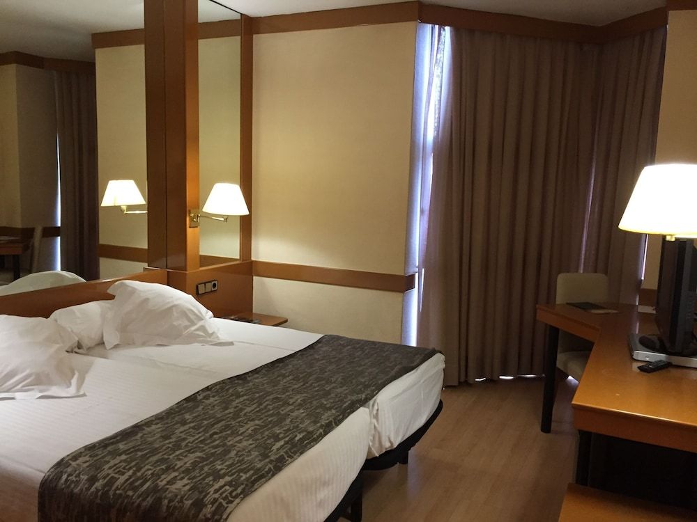 Hotel AR Los Arcos Standard Twin Room 3