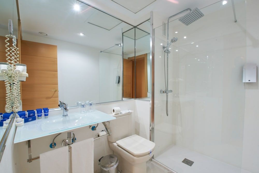 Hotel AR Los Arcos Standard Twin Room 15