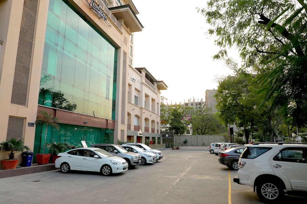 Hotel Exterior