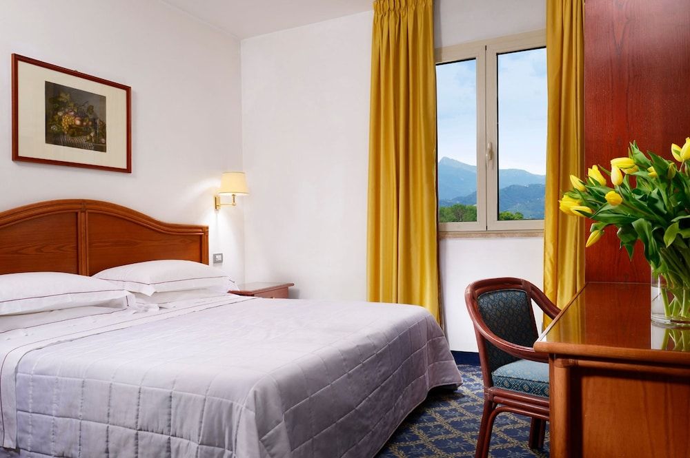 Classic Double Room
