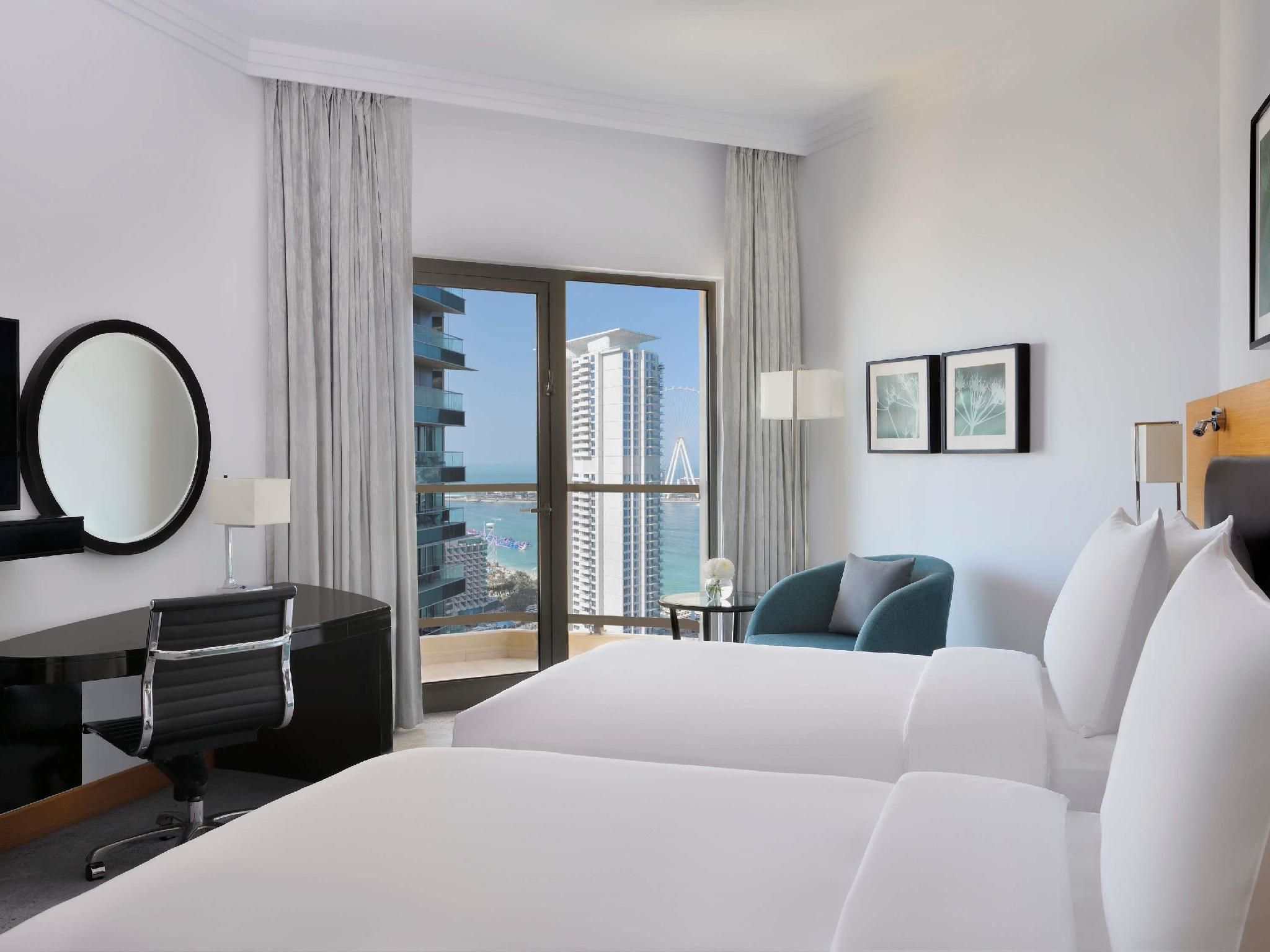 undefined Mövenpick Hotel Jumeirah Beach 4