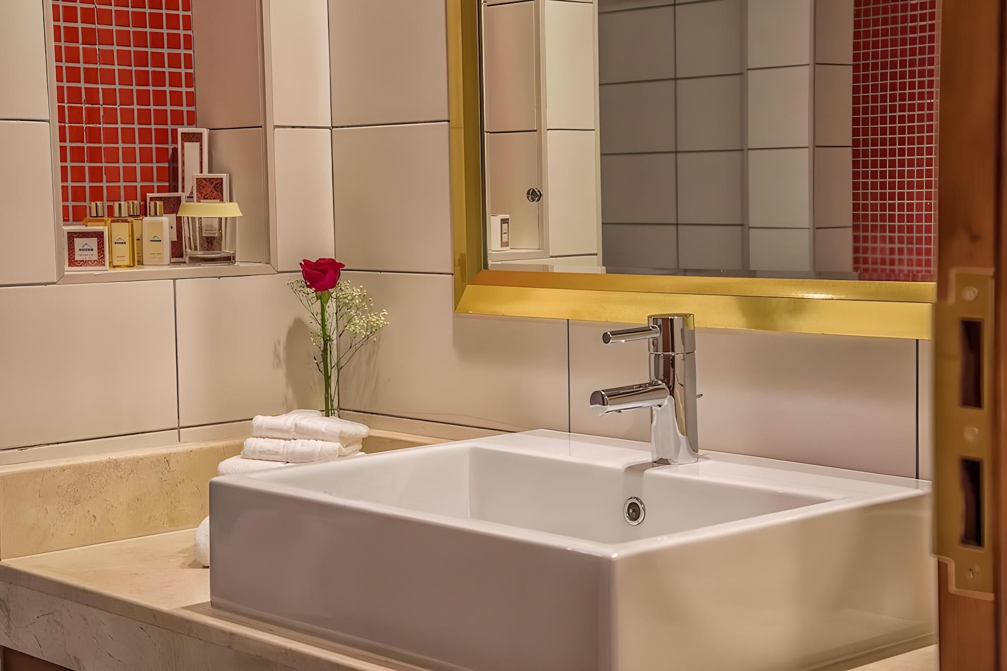 Rayan Hotel Standard Room 3