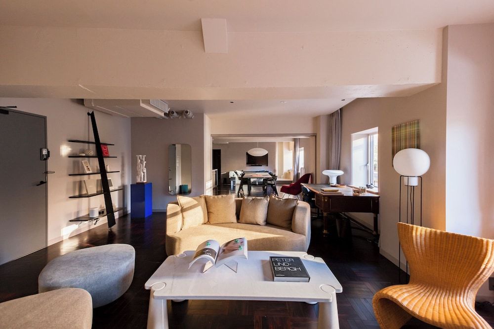 undefined THE KNOT TOKYO Shinjuku 10