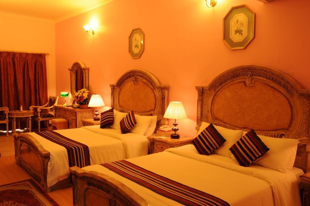 undefined Gulf Gate Hotel 6