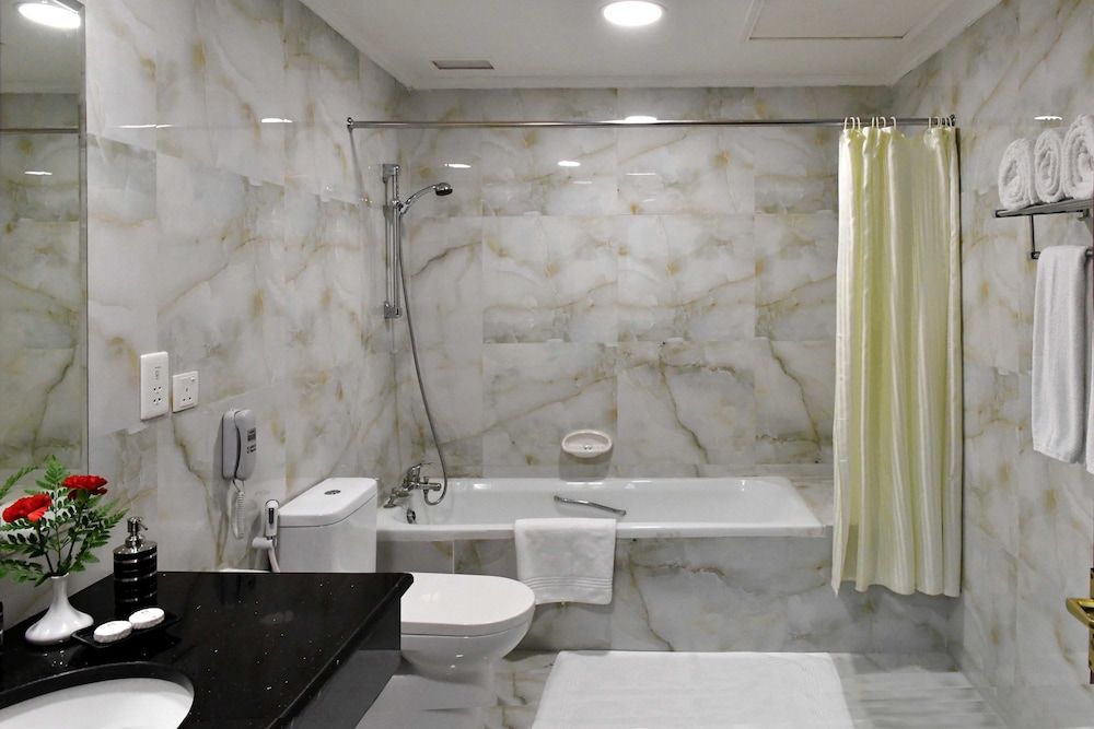 Gulf Gate Hotel Standard Double or Twin Room, 1 Bedroom 5