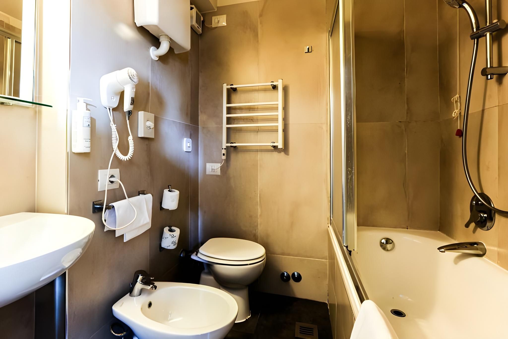 undefined Albergo Firenze 7