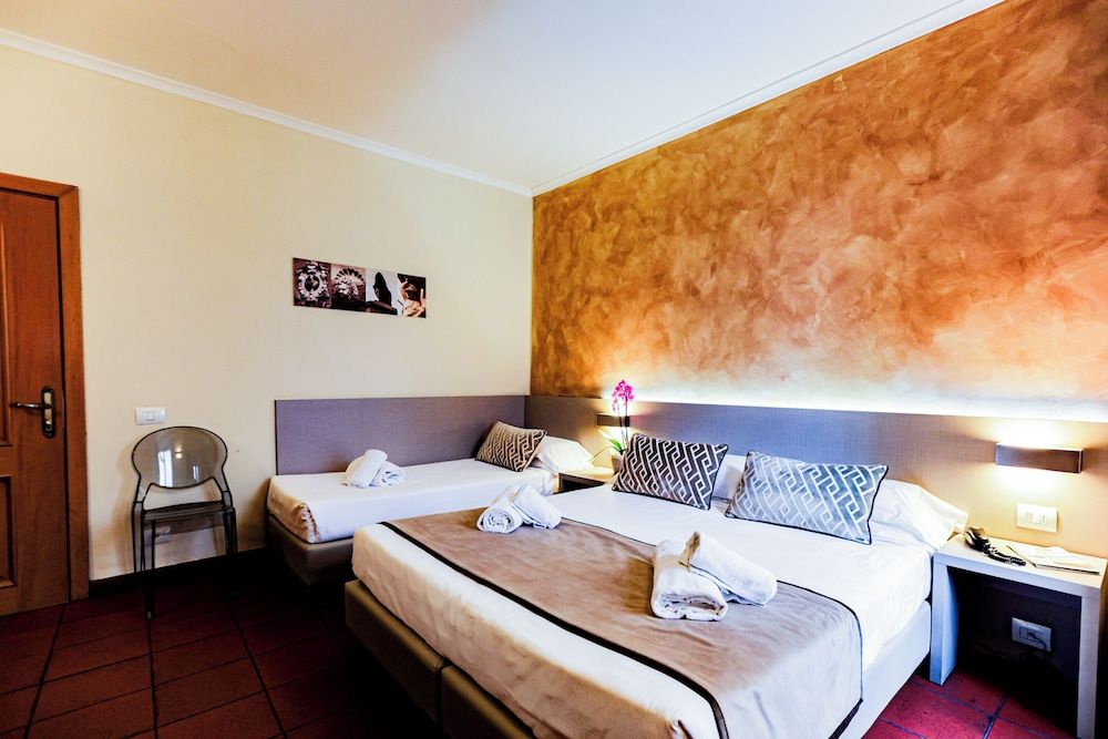 undefined Albergo Firenze 3