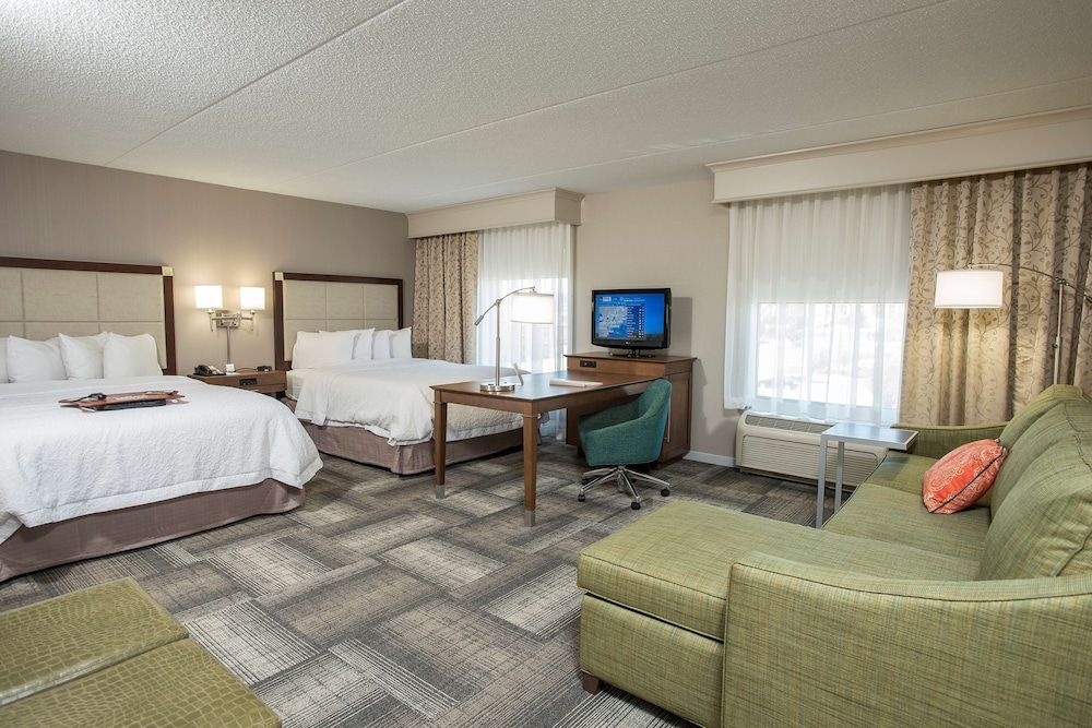 Studio Suite, Non Smoking (Two Queen and One Sofa Bed)