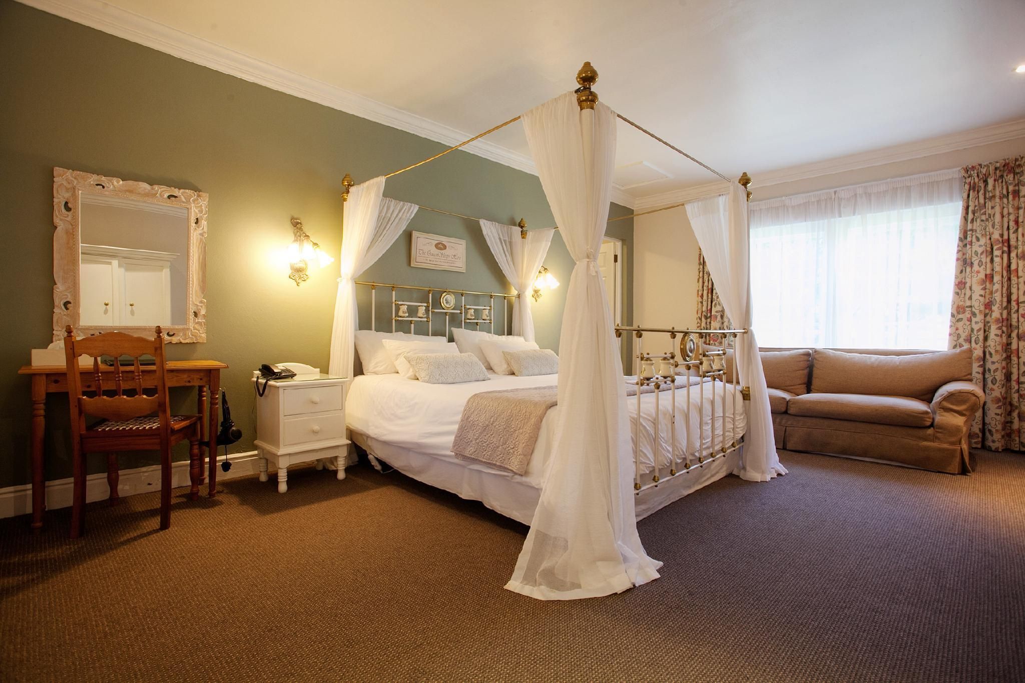 Premier Room - Honeymoon Suite