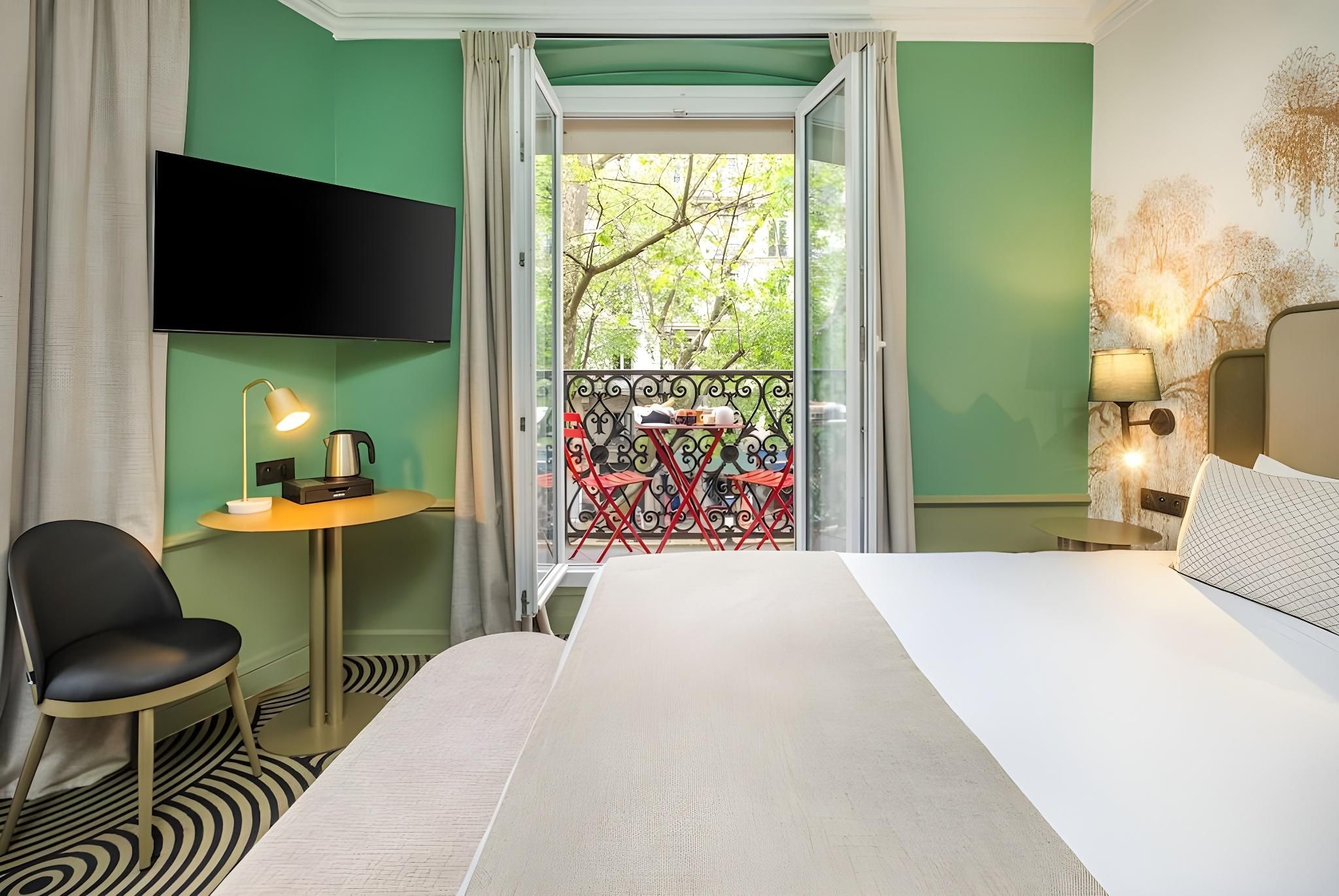 Avalon Hotel Paris Gare du Nord Superior Double Room 6