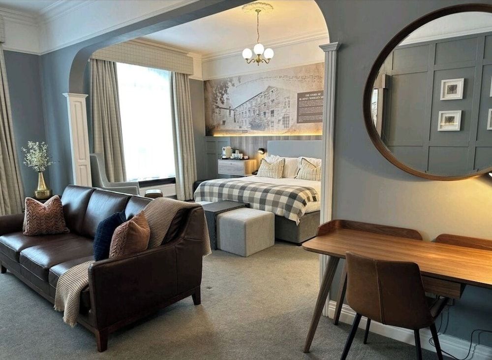Suite, 1 King Bed, Non Smoking (Presidential)
