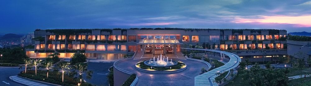 PULSE GRANDE Hotel Deluxe Garden View King 12