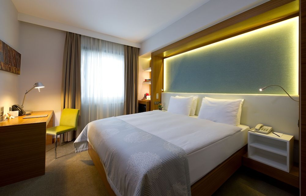 undefined Divan Istanbul City 4