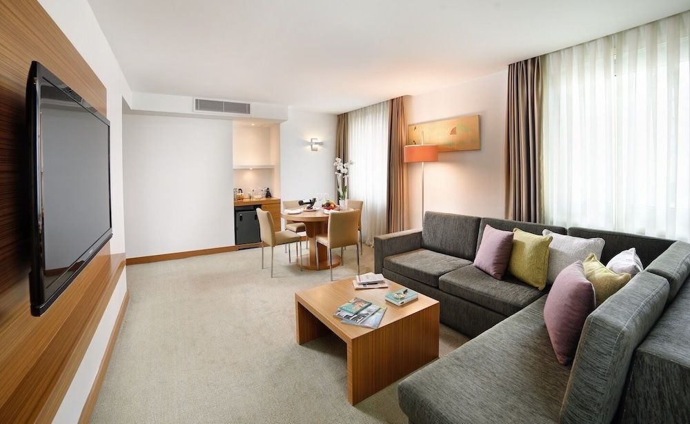 Divan Istanbul City Junior Studio Suite 7