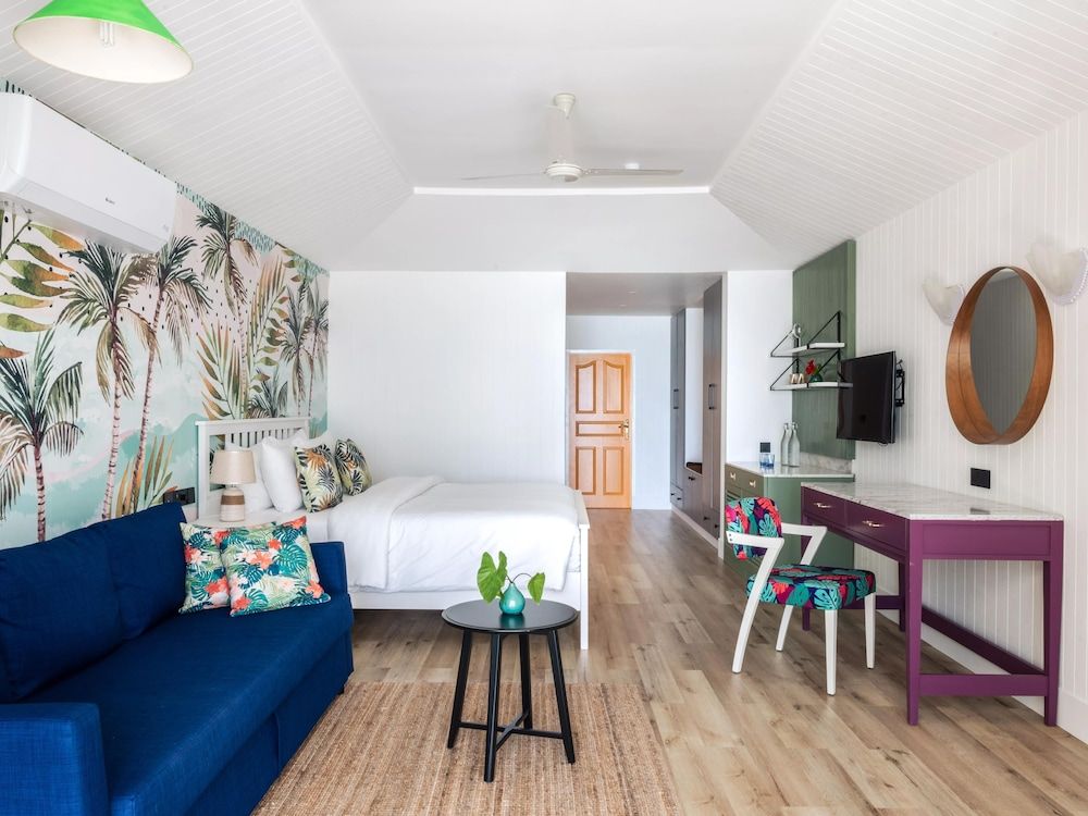 Deluxe Room, 1 Double Bed with Sofa bed (Lagoon Beach Pool Villa)