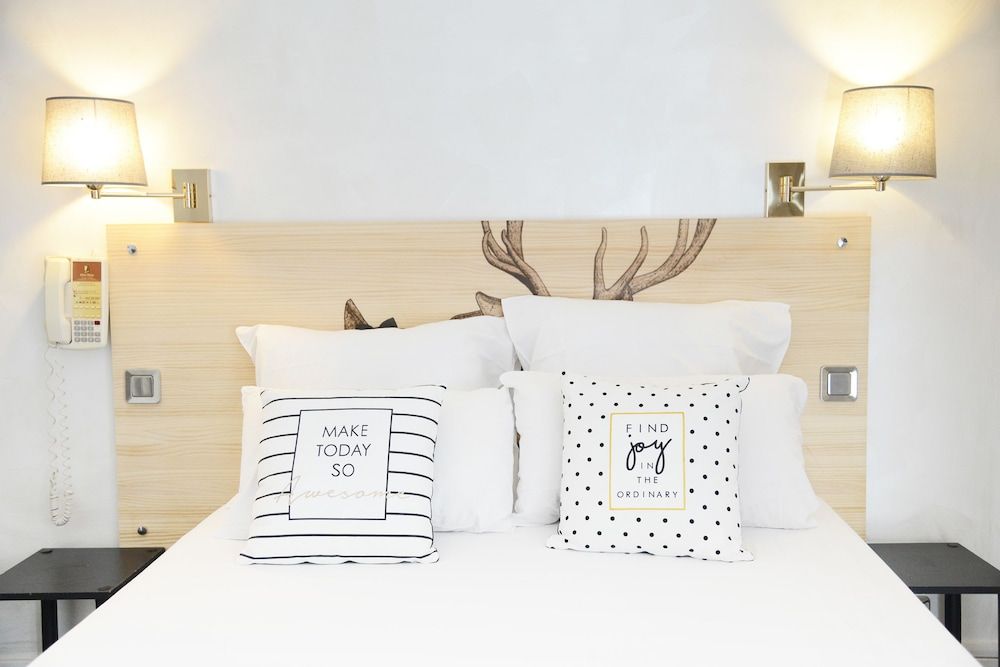 Hotel Malar Standard Double Room 7