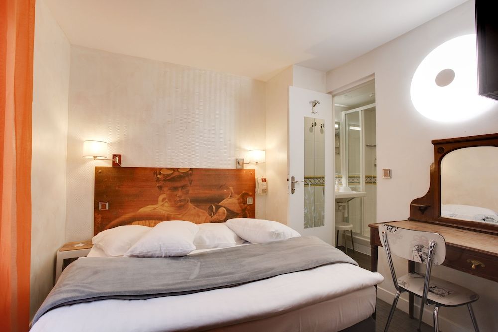 Hotel Malar Standard Double Room 4