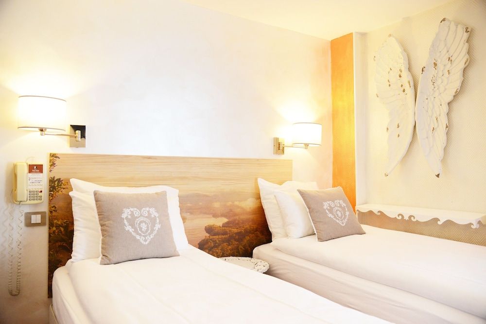 undefined Hotel Malar