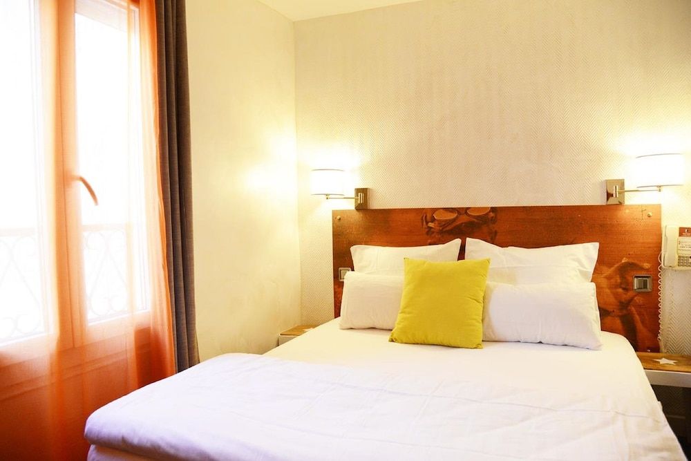 Hotel Malar Standard Double Room 12