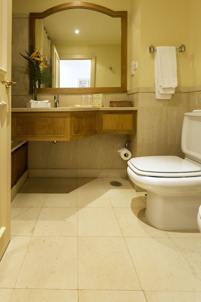 Quinta do Estreito Vintage House Twin Room, Sea View 7