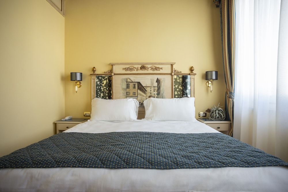 Hotel Donatello Classic Double Room 3
