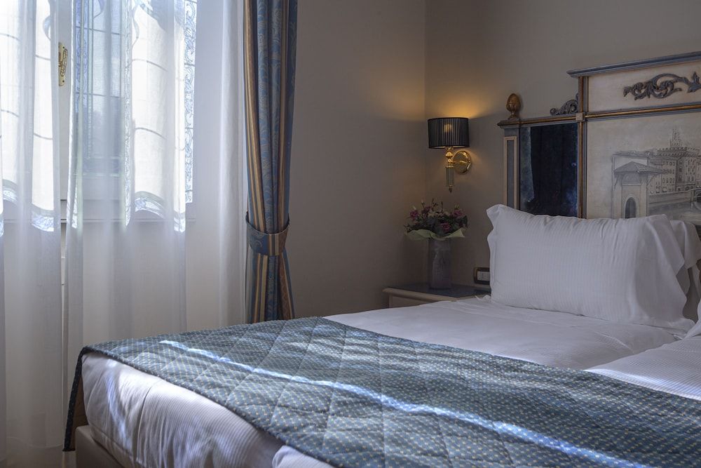 Hotel Donatello Classic Double Room 7