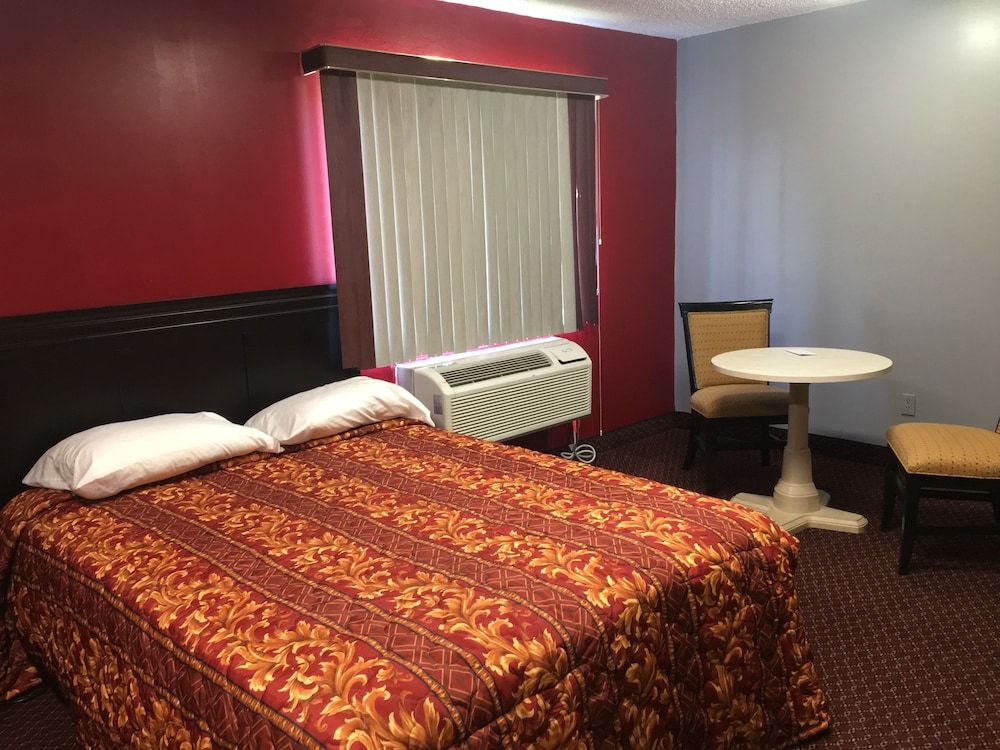 Haven Inn and Suites Room, 2 Queen Beds, Non Smoking 4