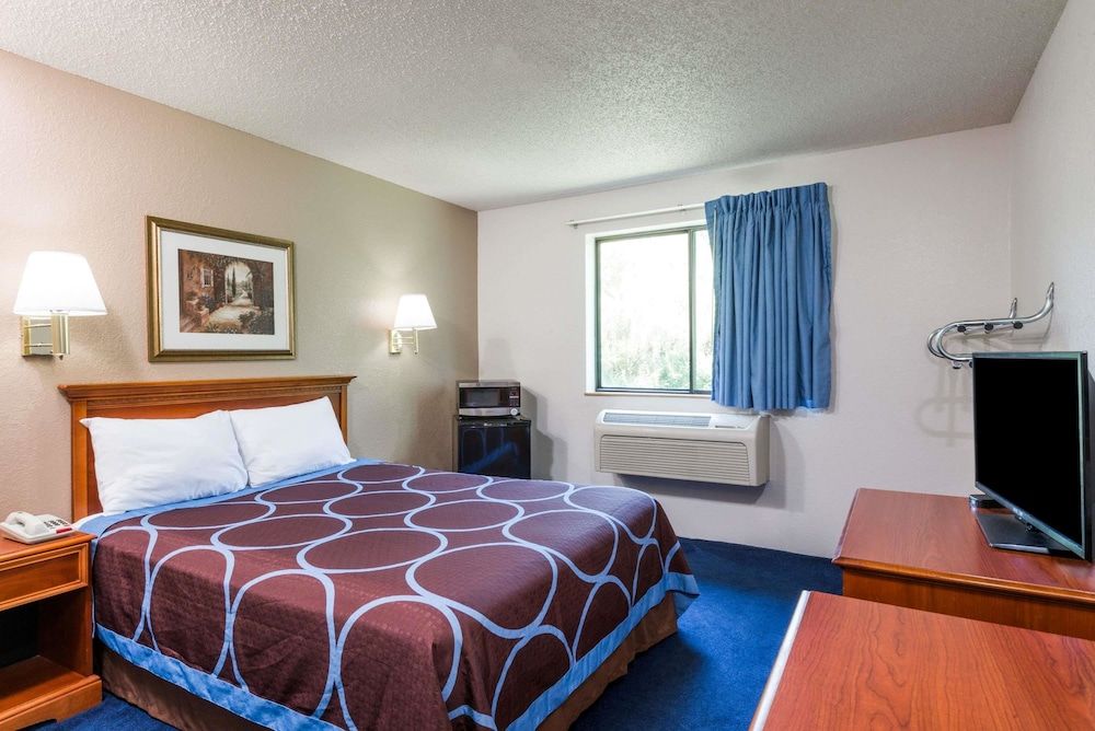 Room, 1 King Bed, Non Smoking