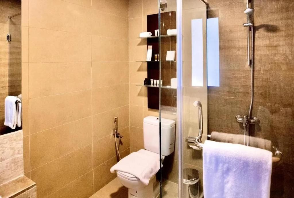 The Dragon Hotel & Resort 1 Bedroom Suite 2