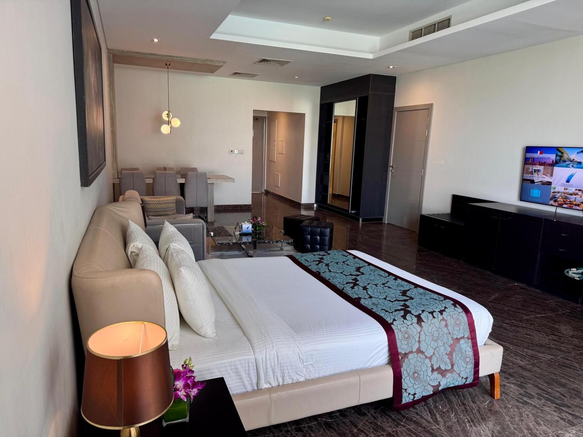 The Dragon Hotel & Resort