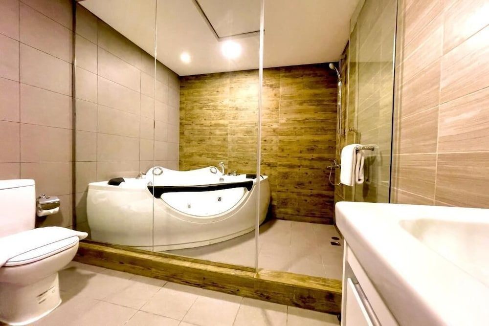 undefined Dragon Beach Hotel 8