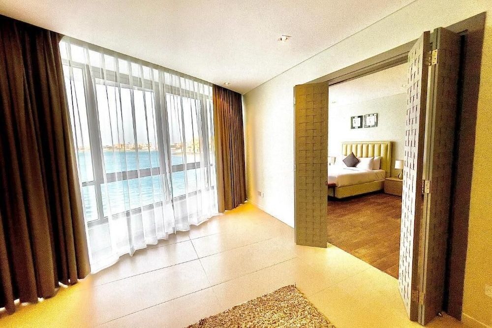 undefined Dragon Beach Hotel 9