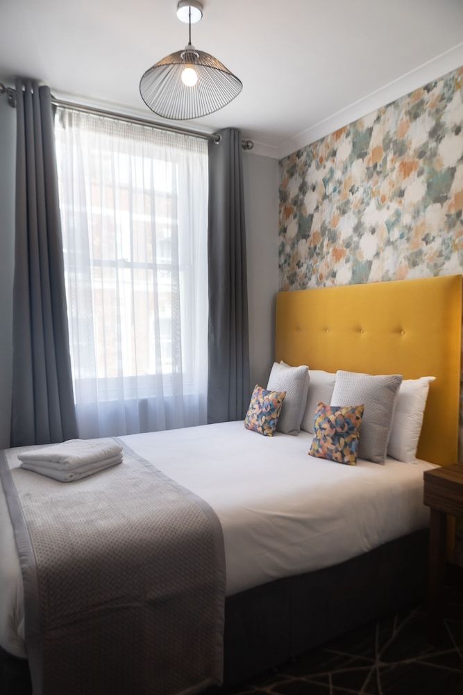 Paddington Park Hotel Double Room 5