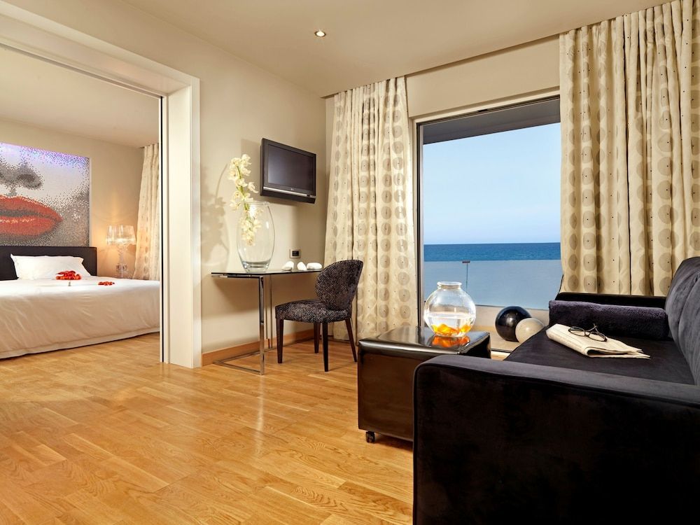 Lifestyle One-Bedroom Suite