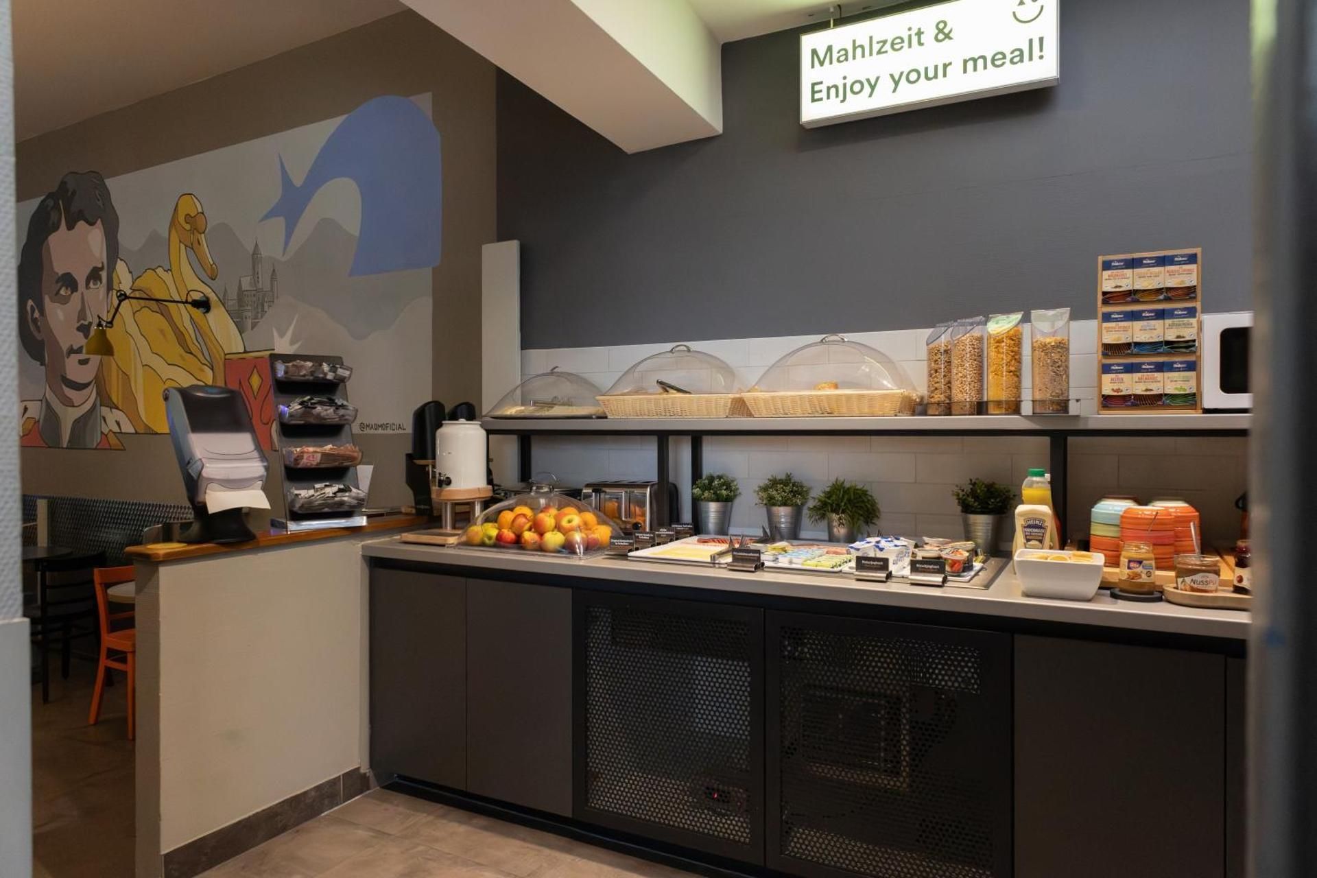 undefined a&o Munich Hauptbahnhof 7