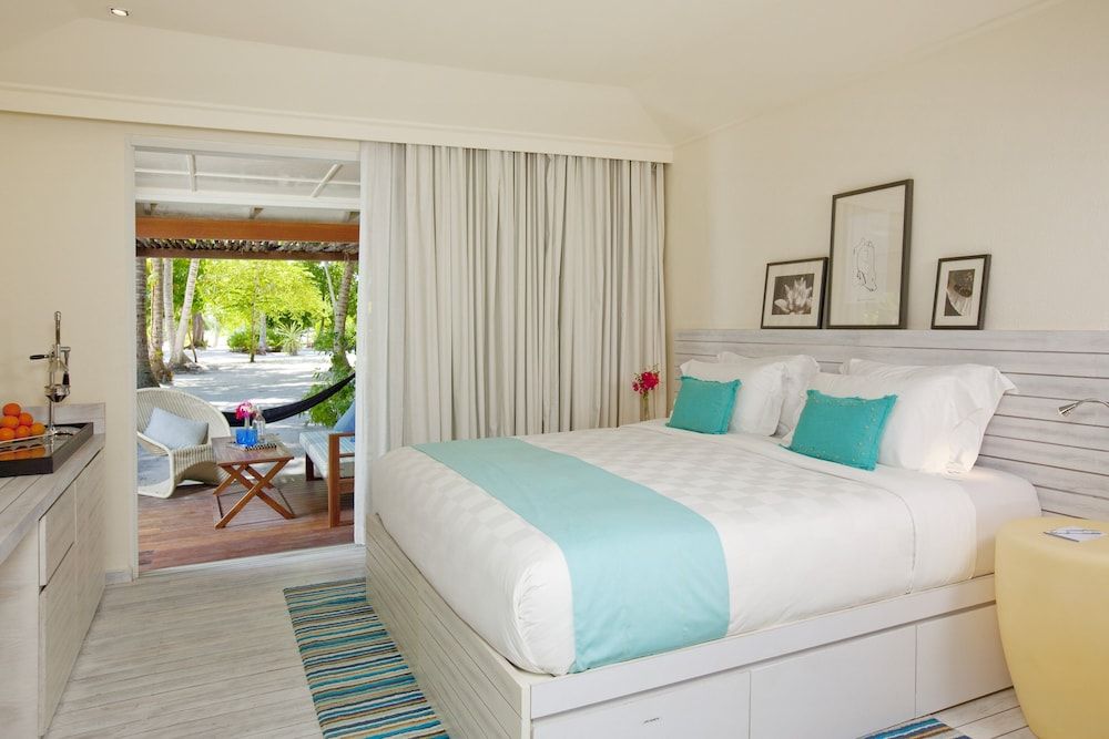 Villa (Resort)