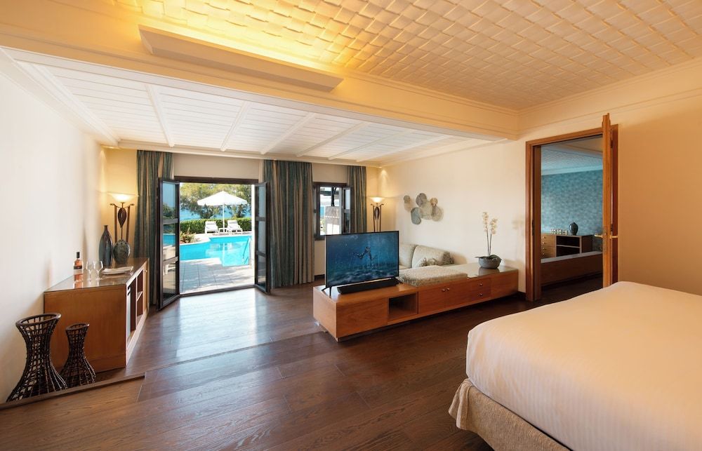 Mitsis Royal Mare Presidential Suite, Private Pool, Sea Facing 2